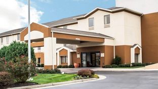 Sleep Inn & Suites