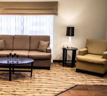 Sleep Inn & Suites Lobby