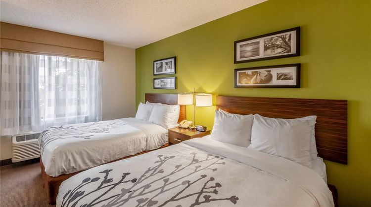 Sleep Inn & Suites Suite
