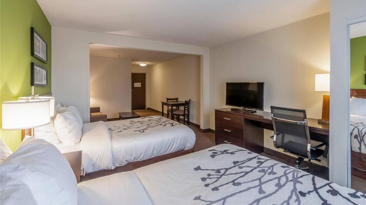 Sleep Inn & Suites Suite