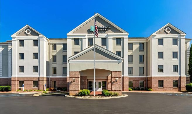 MainStay Suites Roanoke Airport Exterior