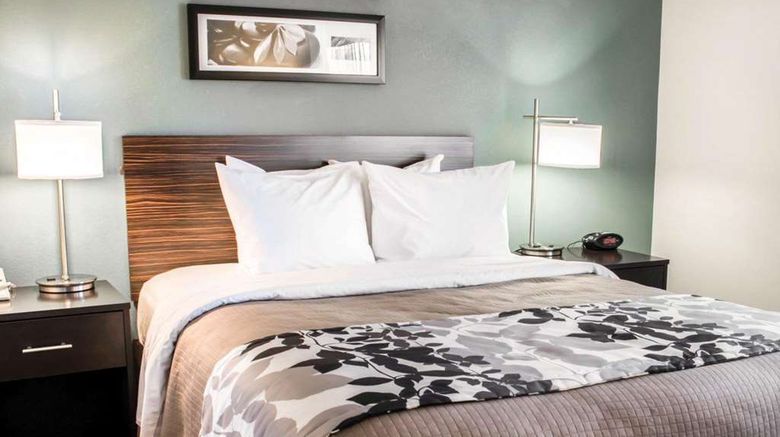 <b>Sleep Inn & Suites Monticello Room</b>. Images powered by <a href="https://iceportal.shijigroup.com/" title="IcePortal" target="_blank">IcePortal</a>.