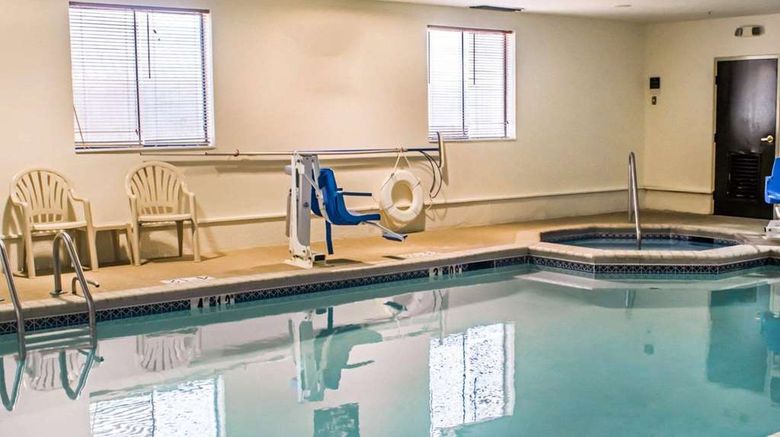 <b>Sleep Inn & Suites Monticello Pool</b>. Images powered by <a href="https://iceportal.shijigroup.com/" title="IcePortal" target="_blank">IcePortal</a>.