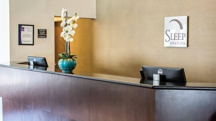 Sleep Inn & Suites Monticello Lobby