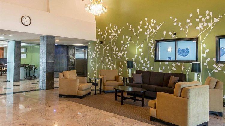 Sleep Inn & Suites Lobby