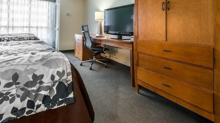 Sleep Inn & Suites Room