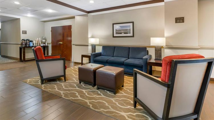 Comfort Inn & Suites Lobby