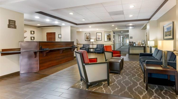 Comfort Inn & Suites Lobby