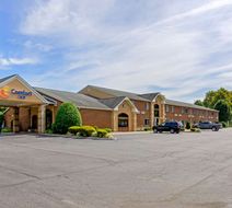 Comfort Inn Atkins-Marion Exterior