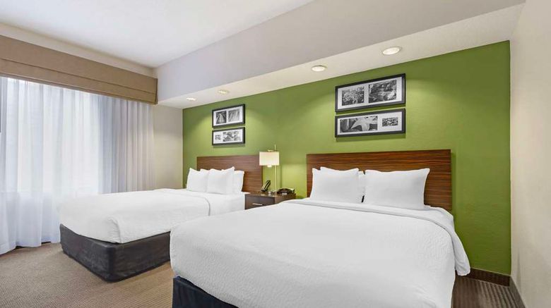 <b>Sleep Inn & Suites Suite</b>. Images powered by <a href="https://iceportal.shijigroup.com/" title="IcePortal" target="_blank">IcePortal</a>.