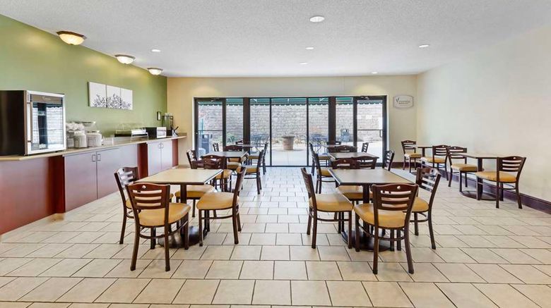 <b>Sleep Inn & Suites Restaurant</b>. Images powered by <a href="https://iceportal.shijigroup.com/" title="IcePortal" target="_blank">IcePortal</a>.