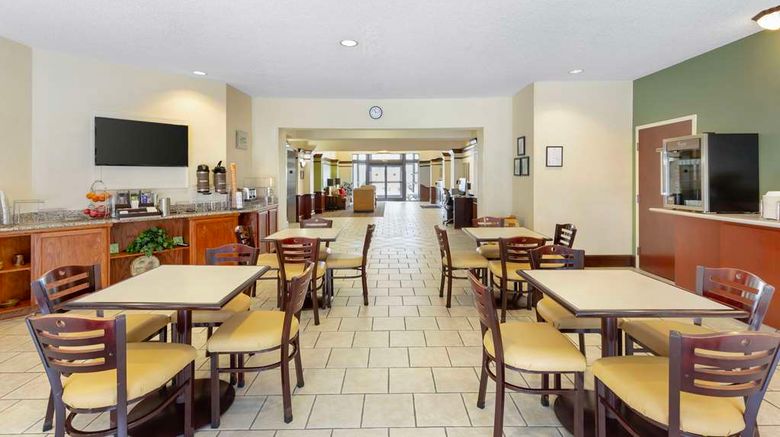 <b>Sleep Inn & Suites Restaurant</b>. Images powered by <a href="https://iceportal.shijigroup.com/" title="IcePortal" target="_blank">IcePortal</a>.