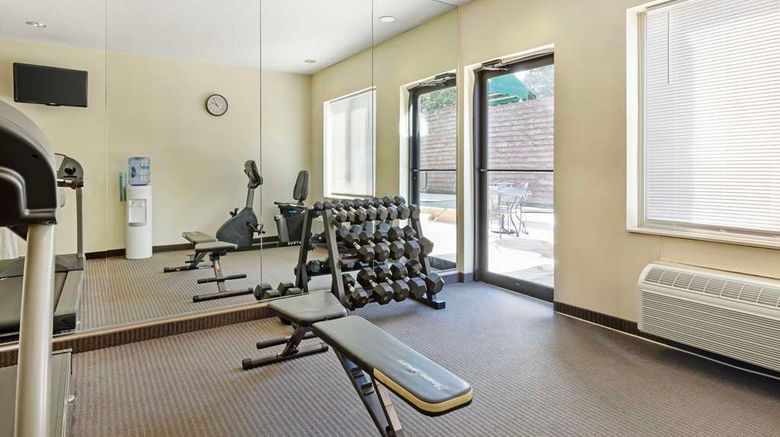 <b>Sleep Inn & Suites Health</b>. Images powered by <a href="https://iceportal.shijigroup.com/" title="IcePortal" target="_blank">IcePortal</a>.