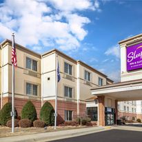 Sleep Inn & Suites