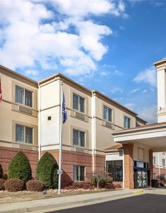 Sleep Inn & Suites