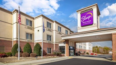 Sleep Inn & Suites