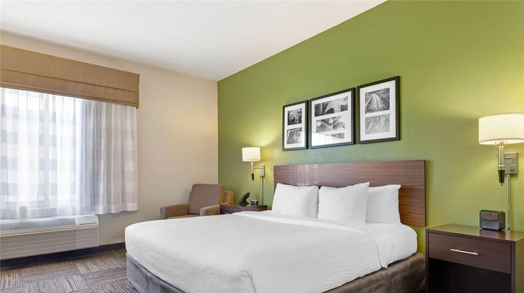 Sleep Inn & Suites Room