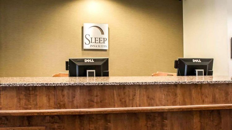 Sleep Inn & Suites Lobby