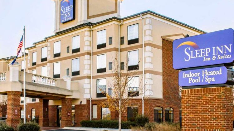 Sleep Inn & Suites Exterior