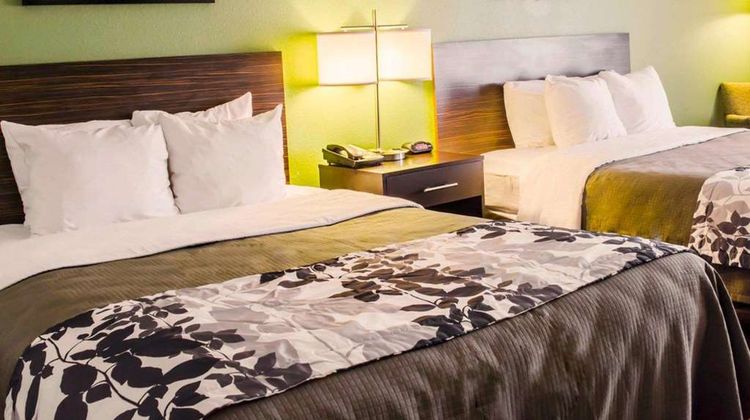 Sleep Inn & Suites Room