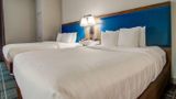 Comfort Suites Airport Room