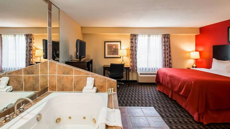 Quality Inn at Potomac Mills Room