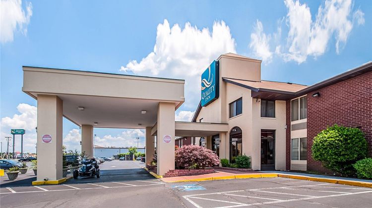 Quality Inn at Potomac Mills Exterior