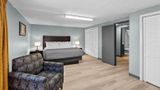 Quality Inn at Potomac Mills Suite