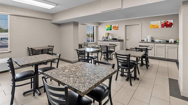 Quality Inn at Potomac Mills Restaurant