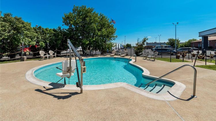 Quality Inn at Potomac Mills Pool