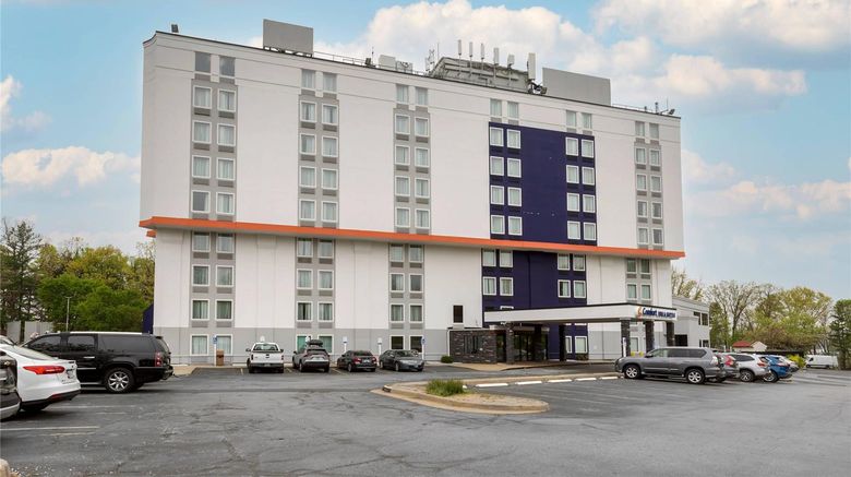 <b>Comfort Inn & Suites Alexandria Exterior</b>. Images powered by <a href="https://iceportal.shijigroup.com/" title="IcePortal" target="_blank">IcePortal</a>.