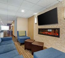 Comfort Inn Herndon-Reston Lobby