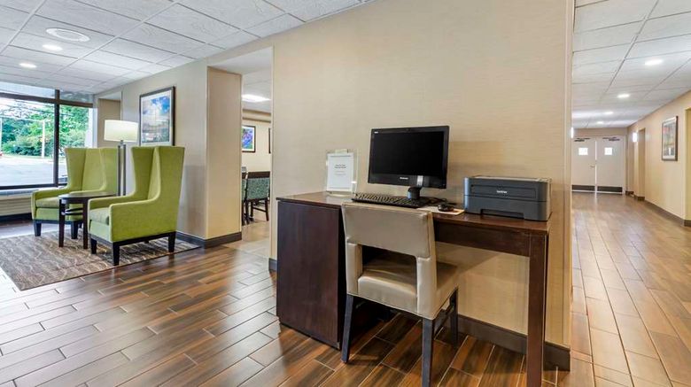 <b>Comfort Inn Herndon-Reston Other</b>. Images powered by <a href="https://iceportal.shijigroup.com/" title="IcePortal" target="_blank">IcePortal</a>.