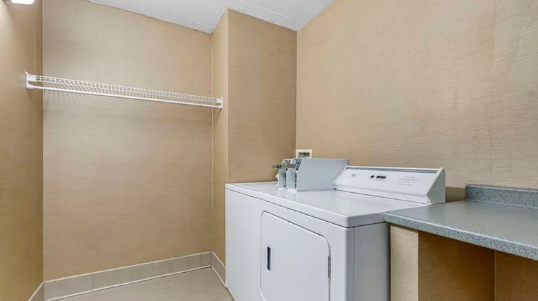 <b>Comfort Inn Herndon-Reston Other</b>. Images powered by <a href="https://iceportal.shijigroup.com/" title="IcePortal" target="_blank">IcePortal</a>.