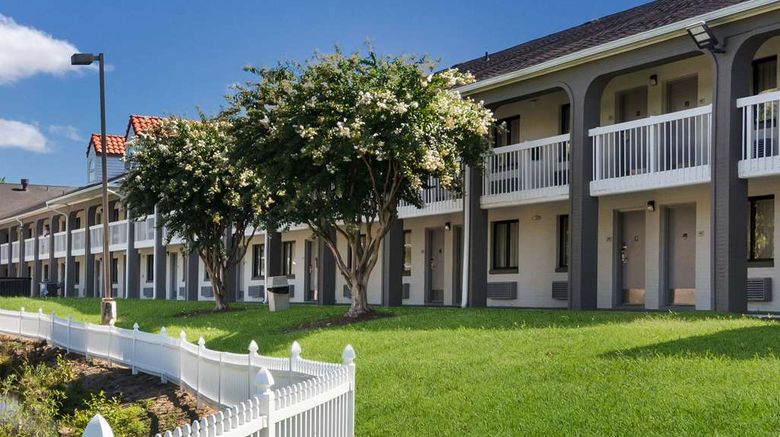 <b>Rodeway Inn at Fort Lee Exterior</b>. Images powered by <a href="https://iceportal.shijigroup.com/" title="IcePortal" target="_blank">IcePortal</a>.