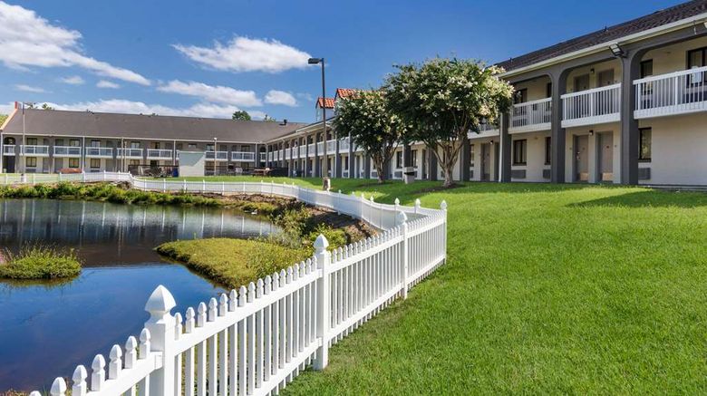 <b>Rodeway Inn at Fort Lee Exterior</b>. Images powered by <a href="https://iceportal.shijigroup.com/" title="IcePortal" target="_blank">IcePortal</a>.