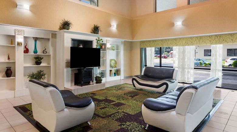 <b>Rodeway Inn at Fort Lee Lobby</b>. Images powered by <a href="https://iceportal.shijigroup.com/" title="IcePortal" target="_blank">IcePortal</a>.