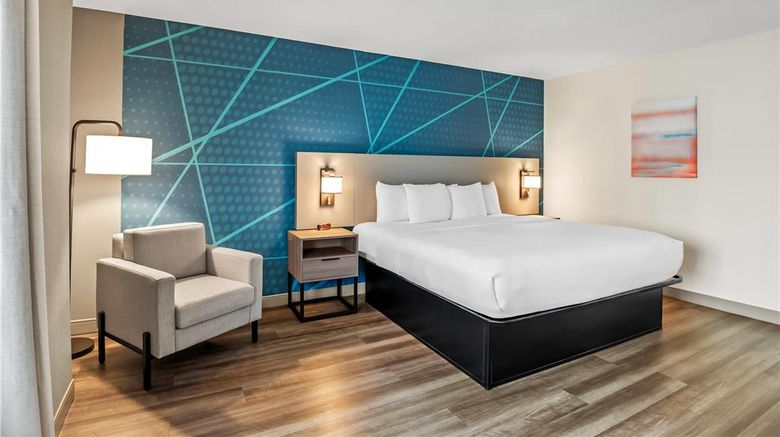<b>Comfort Inn Emporia Room</b>. Images powered by <a href="https://iceportal.shijigroup.com/" title="IcePortal" target="_blank">IcePortal</a>.