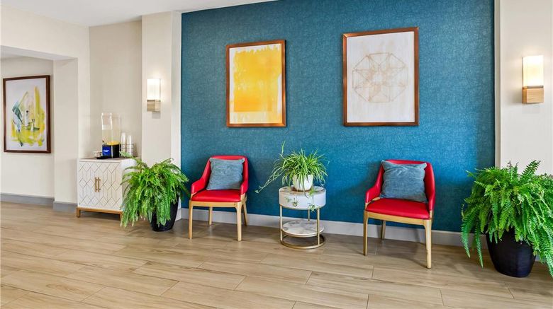 <b>Comfort Inn Emporia Lobby</b>. Images powered by <a href="https://iceportal.shijigroup.com/" title="IcePortal" target="_blank">IcePortal</a>.
