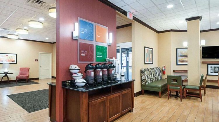 Comfort Inn Ballston Lobby
