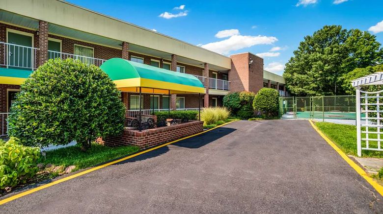 <b>Quality Inn Mount Vernon Exterior</b>. Images powered by <a href="https://iceportal.shijigroup.com/" title="IcePortal" target="_blank">IcePortal</a>.