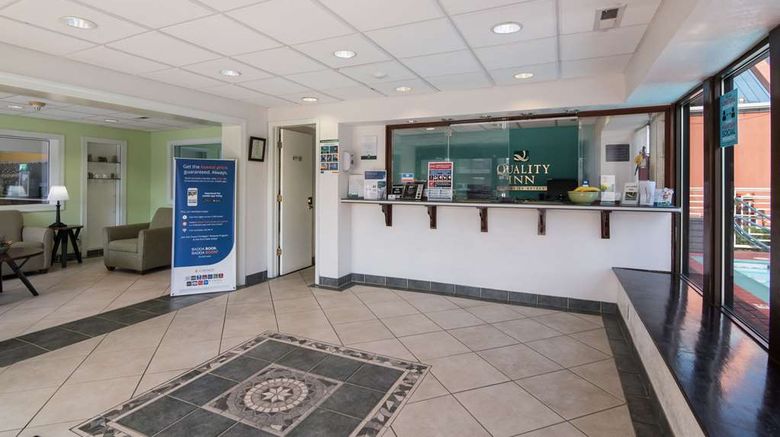<b>Quality Inn Little Creek Lobby</b>. Images powered by <a href="https://iceportal.shijigroup.com/" title="IcePortal" target="_blank">IcePortal</a>.