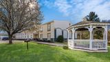 <b>Quality Inn Farmville Exterior</b>. Images powered by <a href="https://iceportal.shijigroup.com/" title="IcePortal" target="_blank">IcePortal</a>.