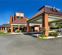 Comfort Inn Virginia Horse Center Exterior