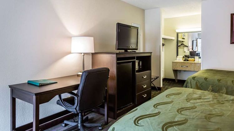 Quality Inn Culpeper Room