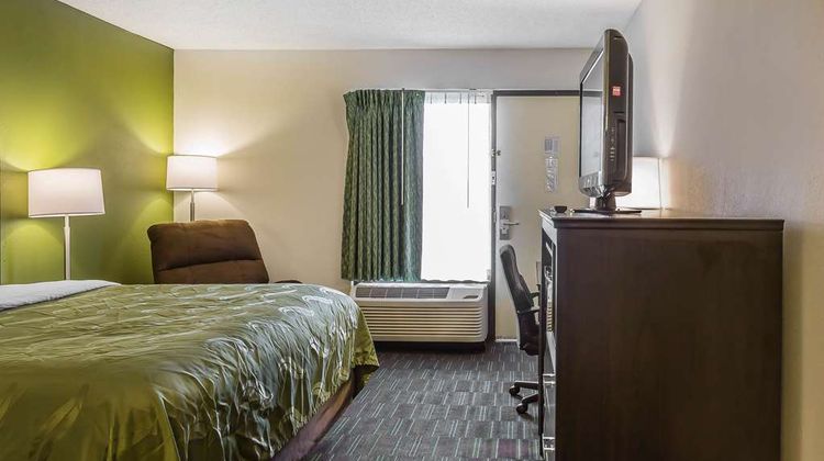Quality Inn Culpeper Room