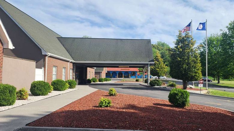 <b>Quality Inn Dublin I-81 Exterior</b>. Images powered by <a href="https://iceportal.shijigroup.com/" title="IcePortal" target="_blank">IcePortal</a>.