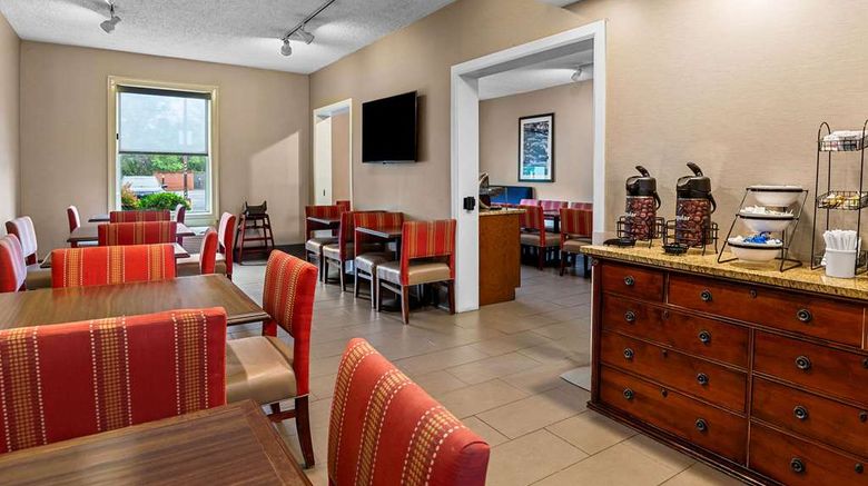 <b>Comfort Inn Restaurant</b>. Images powered by <a href="https://iceportal.shijigroup.com/" title="IcePortal" target="_blank">IcePortal</a>.