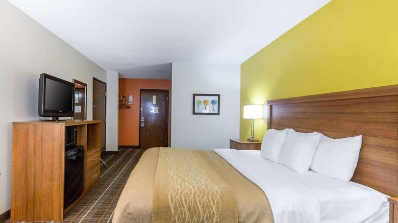 <b>Quality Inn Stephens City-Winchester S Room</b>. Images powered by <a href="https://iceportal.shijigroup.com/" title="IcePortal" target="_blank">IcePortal</a>.