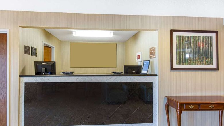 <b>Quality Inn Stephens City-Winchester S Lobby</b>. Images powered by <a href="https://iceportal.shijigroup.com/" title="IcePortal" target="_blank">IcePortal</a>.